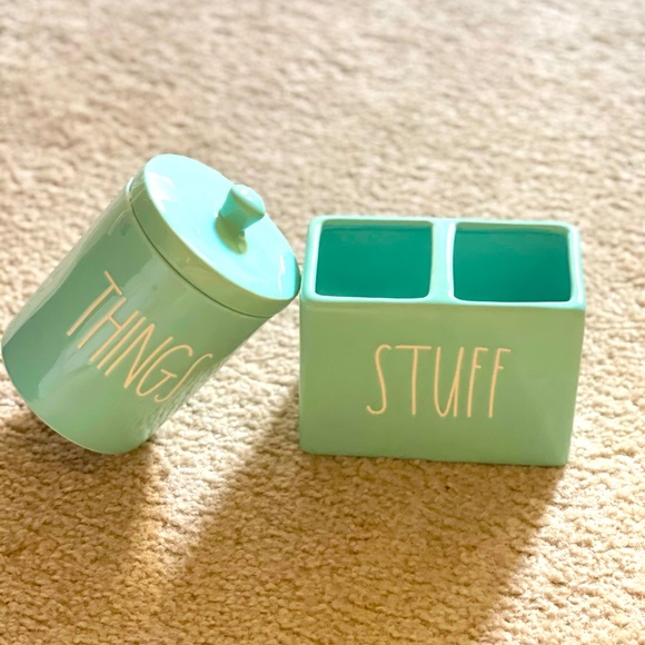 RAE DUNN bathroom set - Picture 1 of 1